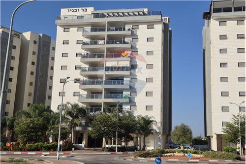 For Sale-Condo/Apartment-שיבולים 27  - City Center  -  Afula, Israel-830541035-524