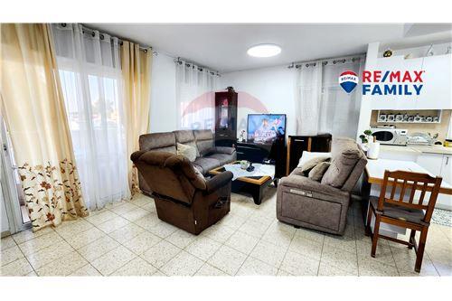 For Sale-Duplex-9 חיים  -  Kiryat Bialik, Israel-51041099-49