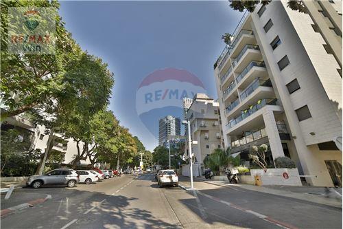 מכירה-דירה-בורוכוב  -  גבעתיים, ישראל-51311002-115