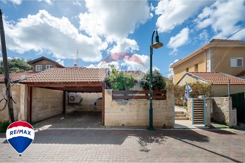 מכירה-טאונהאוס-זכרון יעקב, ישראל-51331043-13