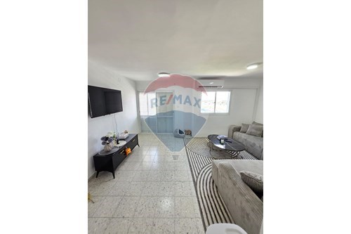For Sale-Condo/Apartment-9 המצביאים  - Neot Yitzhak  -  Lod, Israel-51101067-93