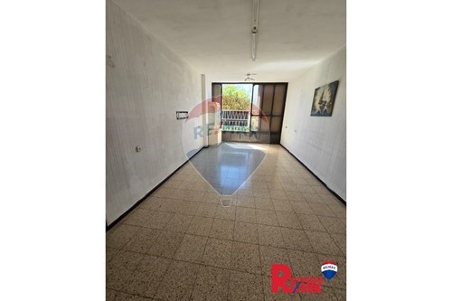 השכרה-דירה-15 הבעל שם טוב  - נאות רחל  -  חולון, ישראל-51431022-2385