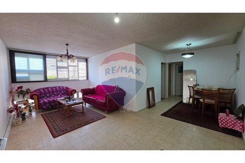 מכירה-דירה-נתניה, ישראל-830021138-42