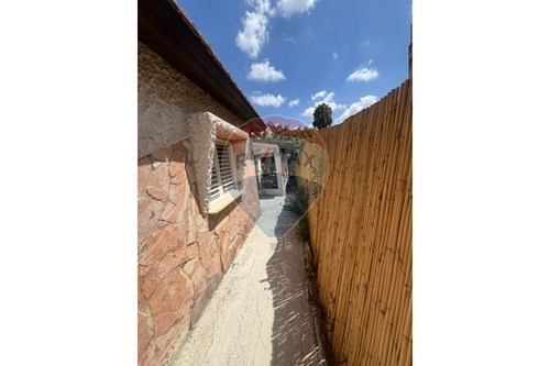 For Sale-Townhouse-Bene Beitcha  -  Kfar Saba, Israel-830071262-6