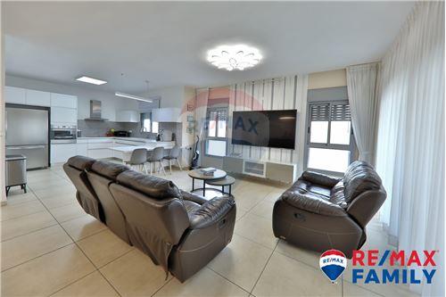 For Sale-Condo/Apartment-3 אוסישקין  -  Kiryat Motzkin, Israel-51041098-44