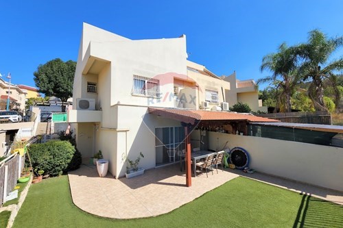 For Sale-Townhouse-Savuonim  -  Ma'a lot, Israel-50871021-575