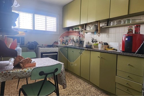 מכירה-דירה-19 הגאולים  - שכונה ג'  -  באר שבע, ישראל-831491041-404