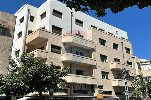 השכרה-דירה-לב העיר  -  תל אביב יפו, ישראל-50091157-124