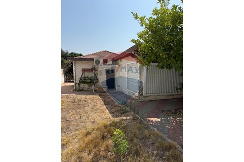 מכירה-בית פרטי-נוה עמל  -  הרצליה, ישראל-830721143-13