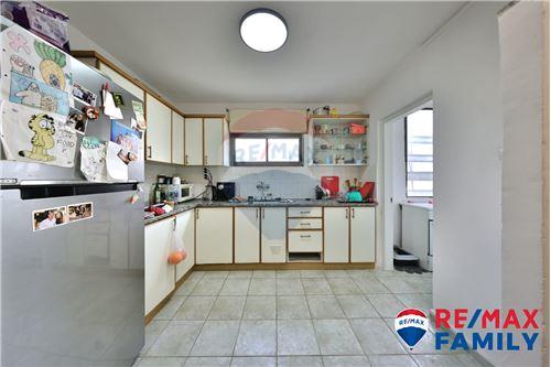 For Sale-Condo/Apartment-18 עפרוני  -  Kiryat Bialik, Israel-50821002-10