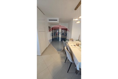 מכירה-דירה-צפון העיר  -  נתניה, ישראל-830181190-233