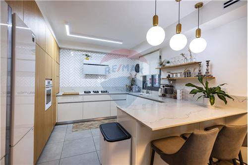 For Sale-Condo/Apartment-5 אהוד מנור  - naot afek  -  Kiryat Bialik, Israel-50821135-40