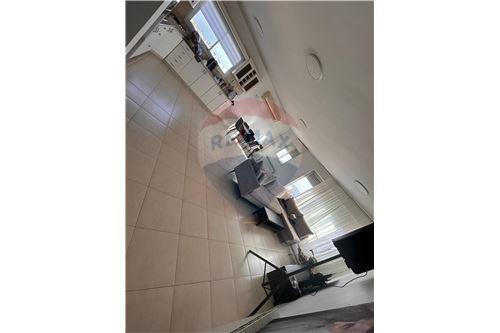 מכירה-דירה-נווה אורנים  -  צפת, ישראל-50601009-242