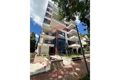 מכירה-דירה-28 זאב גלר  -  כפר סבא, ישראל-830071237-39