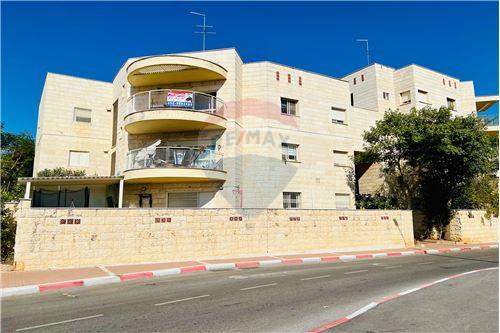 מכירה-דירה-רמת רבין  -  כרמיאל, ישראל-50011010-785