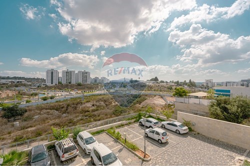 מכירה-דירה-חריש, ישראל-51151054-125