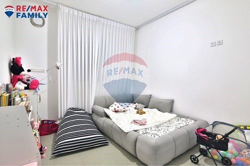 מכירה-דירה-4 נעמי שמר  - נאות אפק  -  קרית ביאליק, ישראל-50821002-3