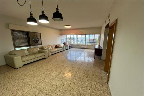 For Sale-Condo/Apartment-75 ויצמן  - City Center  -  Nehariya, Israel-830851060-619