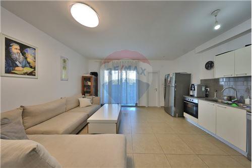 For Sale-Condo/Apartment-4 אהוד מנור  - naot afek  -  Kiryat Bialik, Israel-50821030-483