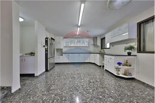 For Sale-Cottage-18 חפץ חיים  -  Kiryat Ata, Israel-51041047-115