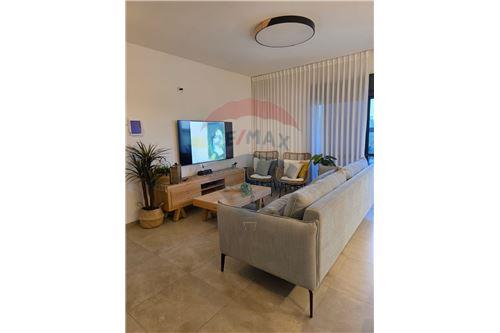 מכירה-דירה-קרית שמונה, ישראל-51801004-26