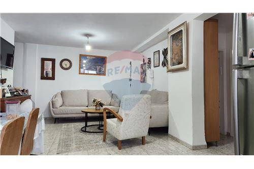מכירה-דירה-צפת, ישראל-50601042-1
