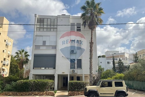 For Sale-Condo/Apartment-42 ז'בוטינסקי  -  Nehariya, Israel-830851120-314