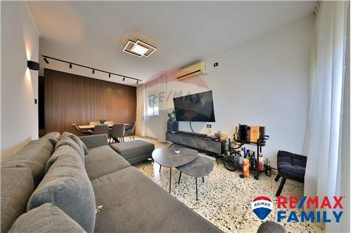 For Sale-Condo/Apartment-42 א משה שרת  -  Kiryat Haim, Israel-51041088-25