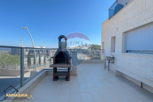 מכירה-דירה-מעלות, ישראל-50871046-103