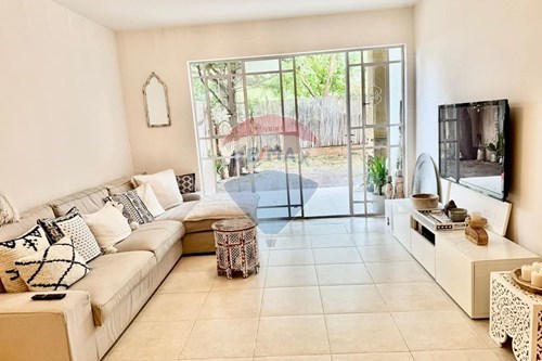 מכירה-דירת גן-רעננה, ישראל-830061216-35