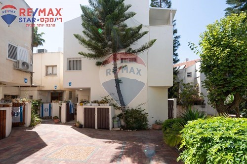 מכירה-קוטג'-הרצליה, ישראל-830721147-4