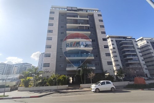מכירה-בניין משותף-63 הנרייטה סאלד  -  קרית גת, ישראל-50251027-1098