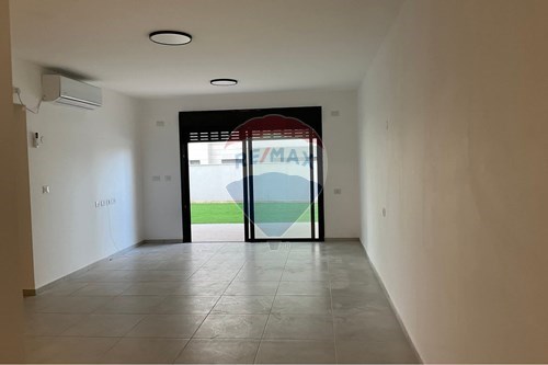 מכירה-דירת גן-32 ליבנה  -  נהריה, ישראל-830851120-313