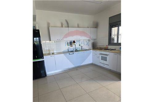 מכירה-קוטג'-סלעית  -  ירוחם, ישראל-51421001-1333