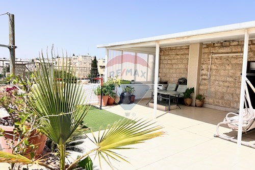מכירה-פנטהאוז-גילה  -  ירושלים, ישראל-830501115-126