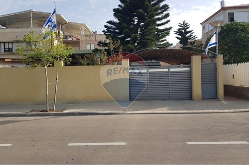 מכירה-דירת גן-9 קיבוץ גלויות  -  עכו, ישראל-50491016-162