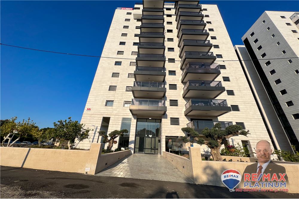 Condo/Apartment For Sale Tel Aviv Jaffa, Israel 5098108053