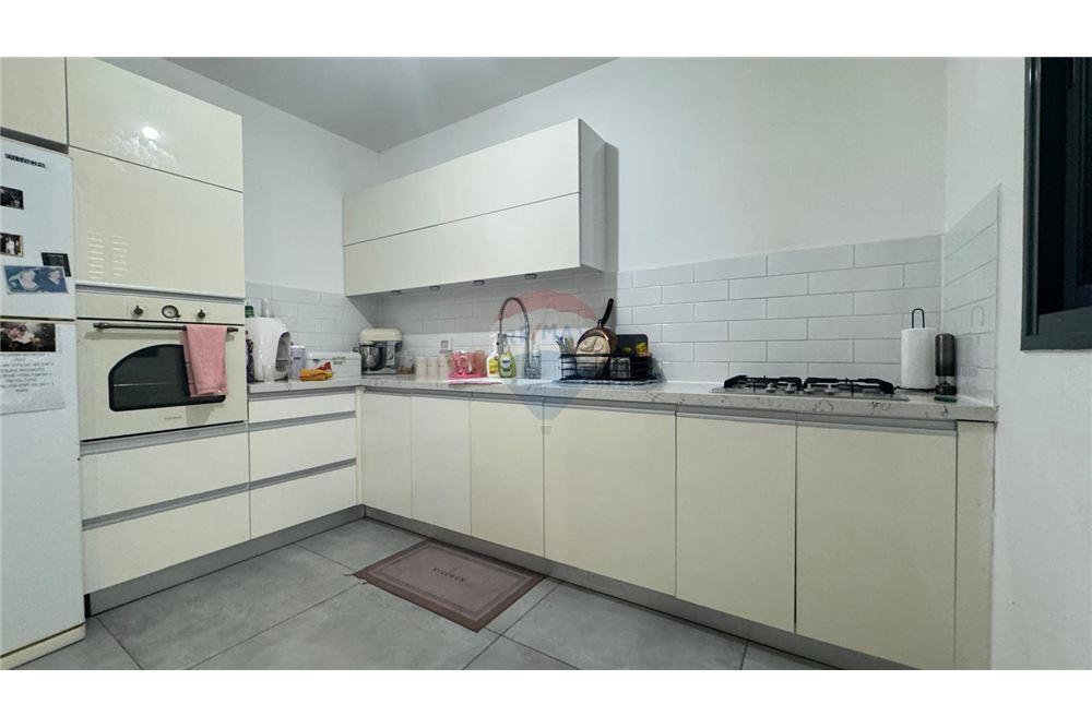 Residential - ਕੌਂਡੋ/ਅਪਾਰਟਮੈਂਟ - עפולה, ישראל - HE - 20 - 830541027-1250