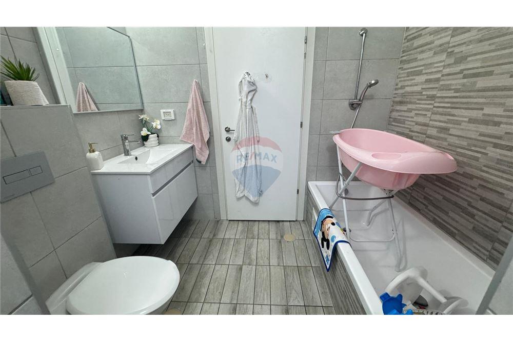 Residential - ਕੌਂਡੋ/ਅਪਾਰਟਮੈਂਟ - עפולה, ישראל - HE - 18 - 830541027-1250