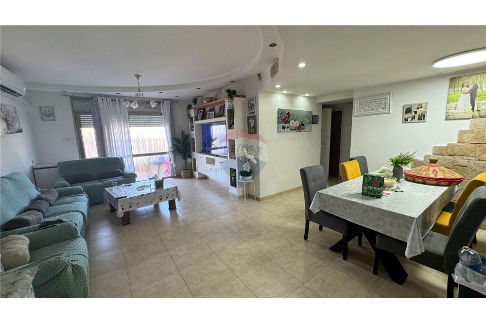 Residenziale - Appartamento - Afula, Israel - HE - 12 - 830541027-1245