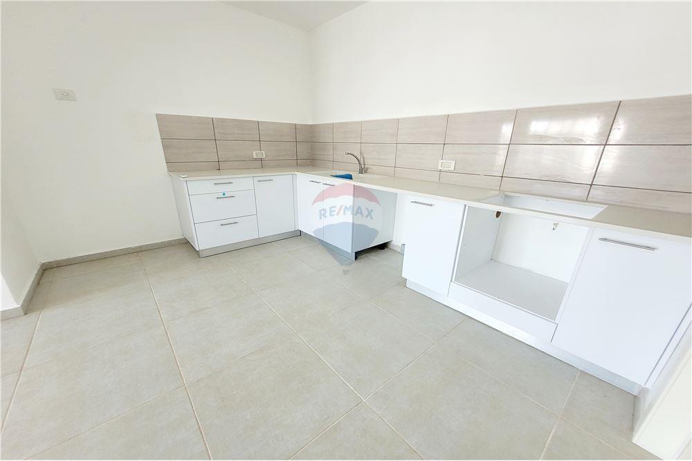 באזור מגורים - דירה - מודיעין, ישראל - HE - 7 - 51001032-206