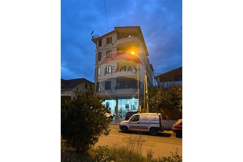 Residential - Villa - Rruga Jordan Misja, Bulevardi i Ri, Tiranë - AL
