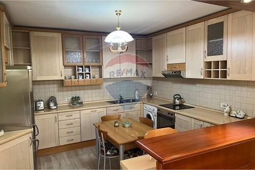 Residential - Condo/Apartment - Bulevardi Zogu I, Albania - AL