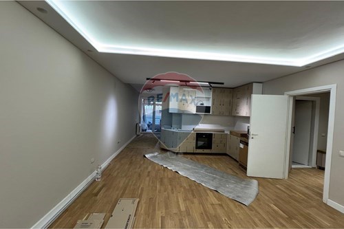 Residential - Condo/Apartment - Kopshti Zoologjik, Kopshti Zoologjik, Tiranë - AL