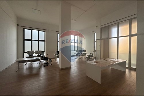 Commercial - Office - Rruga 5 Maji, Rruga 5 Maji, Tiranë - AL