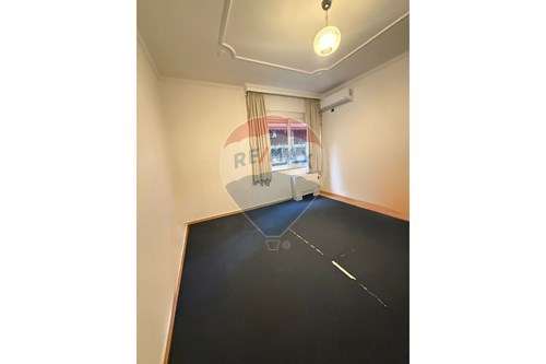 Commercial - Office - Rruga Ismail Qemali, Blloku, Tiranë - AL