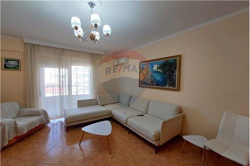 Në Shitje-Apartament-Vlorë, Shqipëri-530401010-60