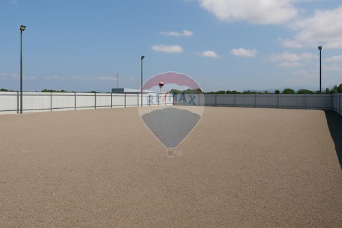Commercial - Land - Rinas, Aeroporti Nënë Tereza, Tiranë - AL