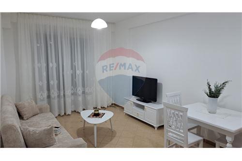 Me Qira-Apartament-Stacioni i Trenit  -  Durrës, Shqipëri-530351015-2158