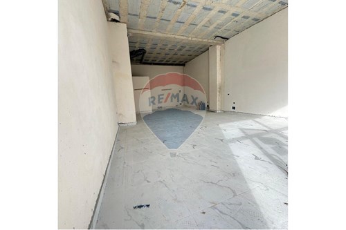 Commercial - Shop Single Tenant - Fusha e Aviacionit, Albania - AL